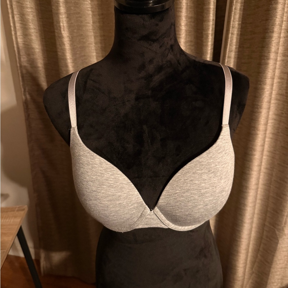 Victoria's Secret Bra Gray.